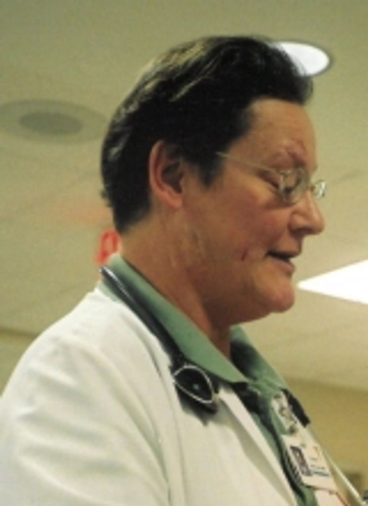 Dr. E. Loos
