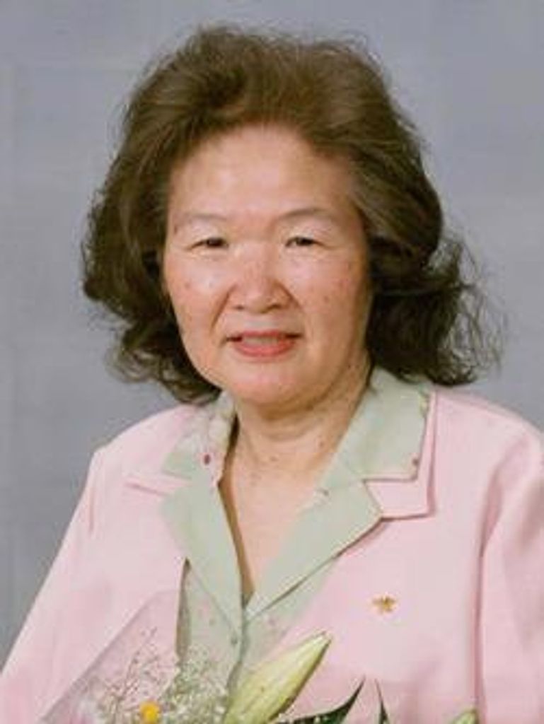 Emiko Yoshida Schmidek
