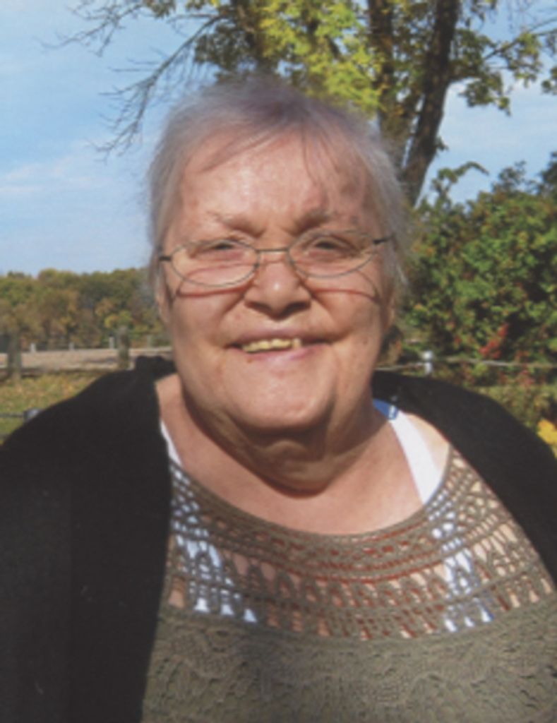 Winona Detlaff Profile Photo