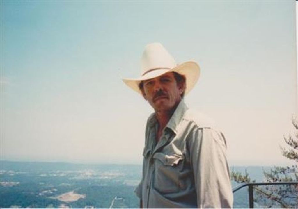 Wayne Gregory