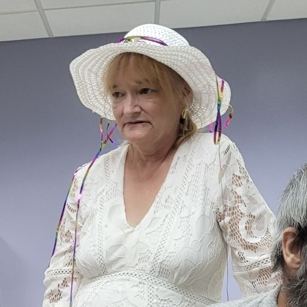 Debbie Woolley Profile Photo
