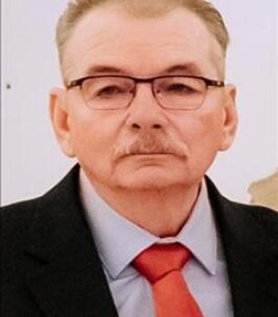 James Bradley Profile Photo