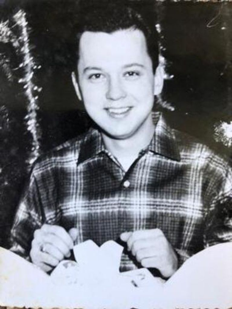 Robert Burton Barrett Profile Photo