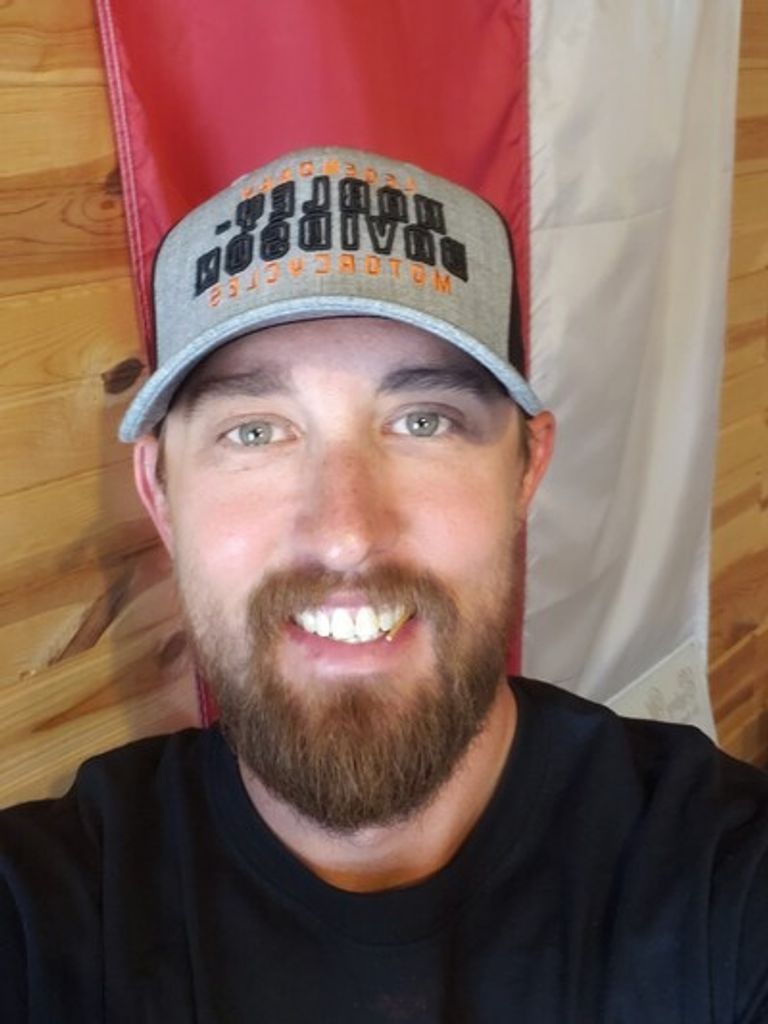 Brandon Scott Wells Profile Photo