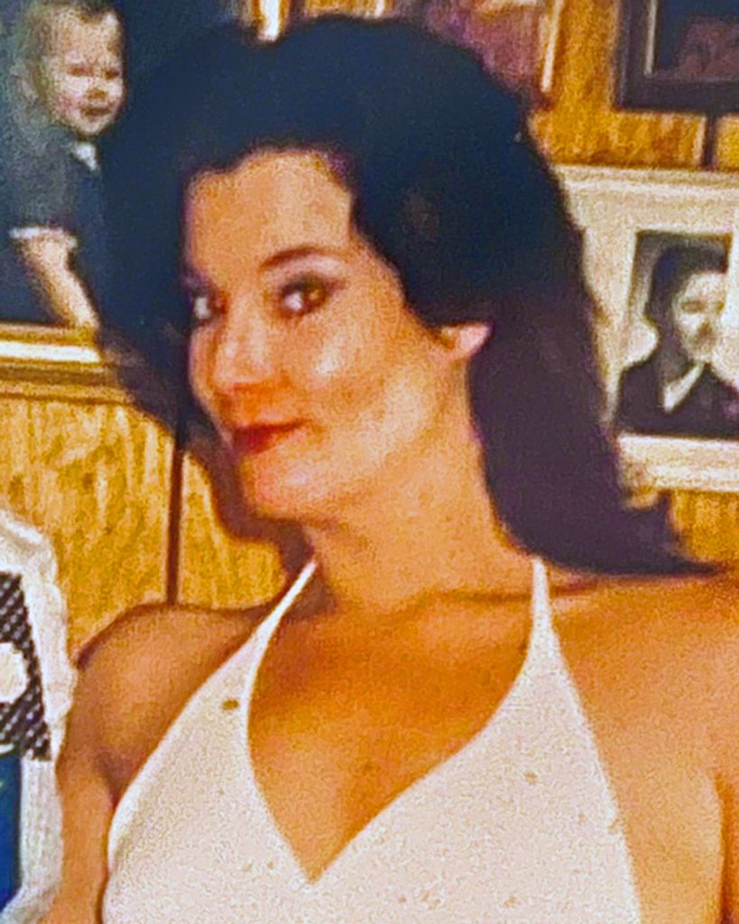 Tamara Dolores (Green)  Courchene