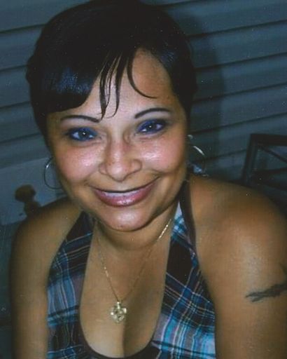 Aretha "Ree" M. Woods photo gallery thumbnail 1 of 45