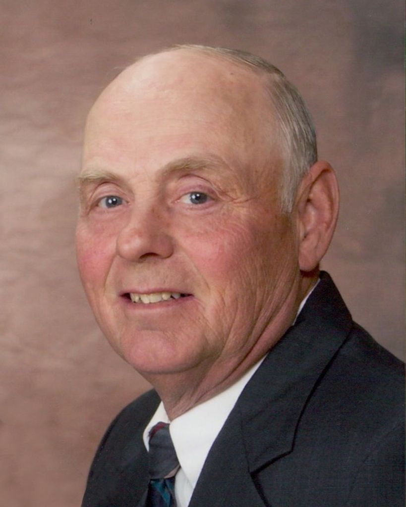Lyle Charles Hauger