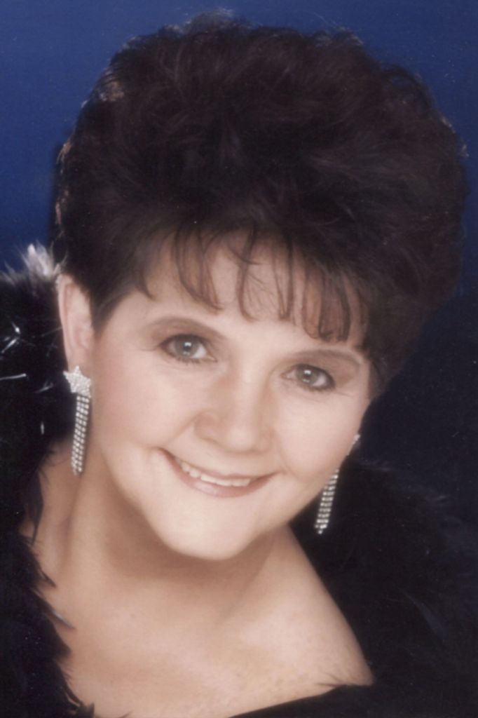 Linda (Erickson)  Henrie