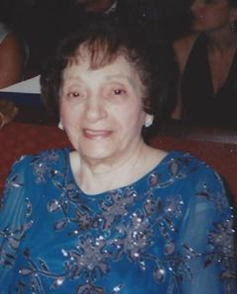 Jennie E. (Labriola)  Deluca