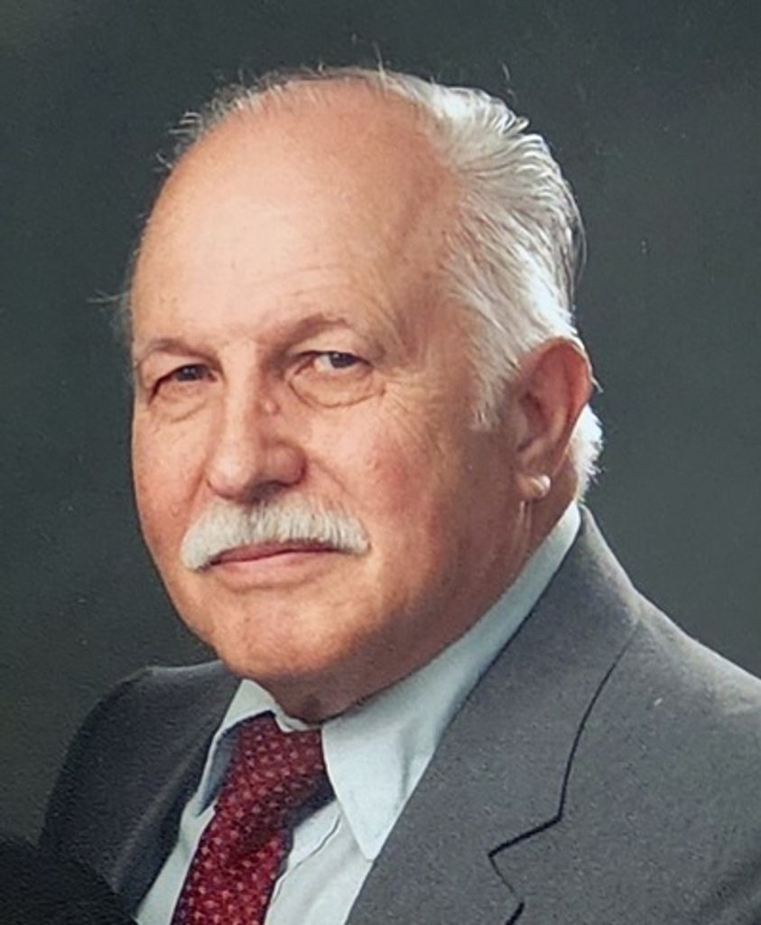 Lloyd A. Liscum Profile Photo