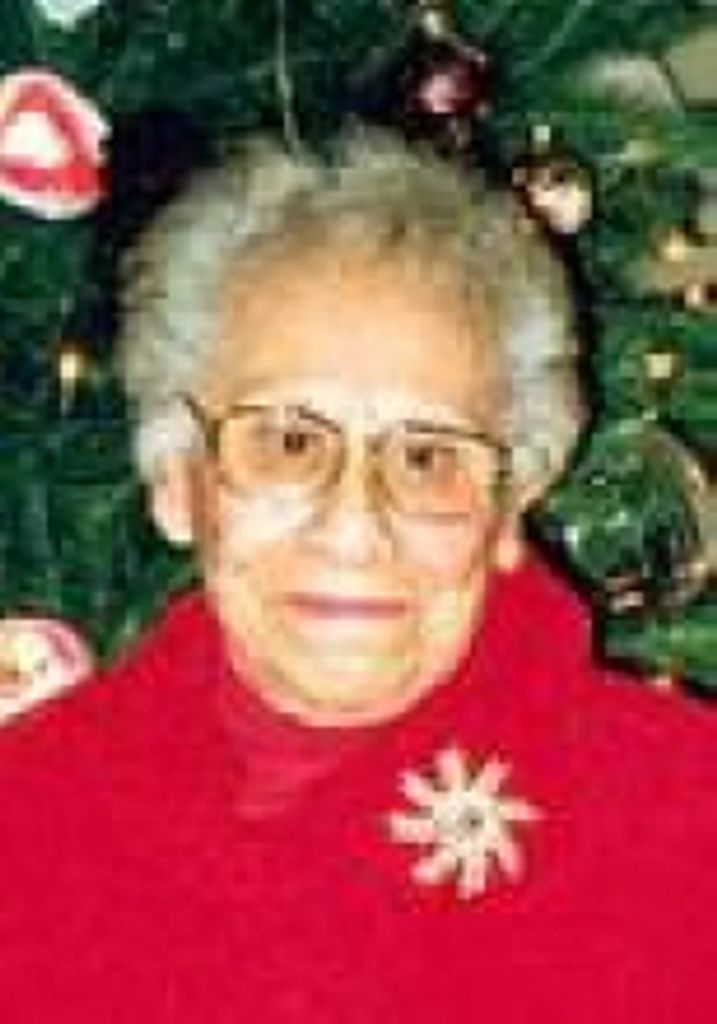 Savina Romo