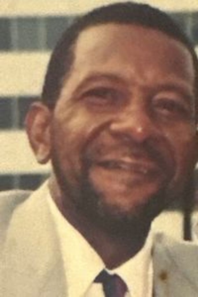 Roosevelt Lewis Profile Photo