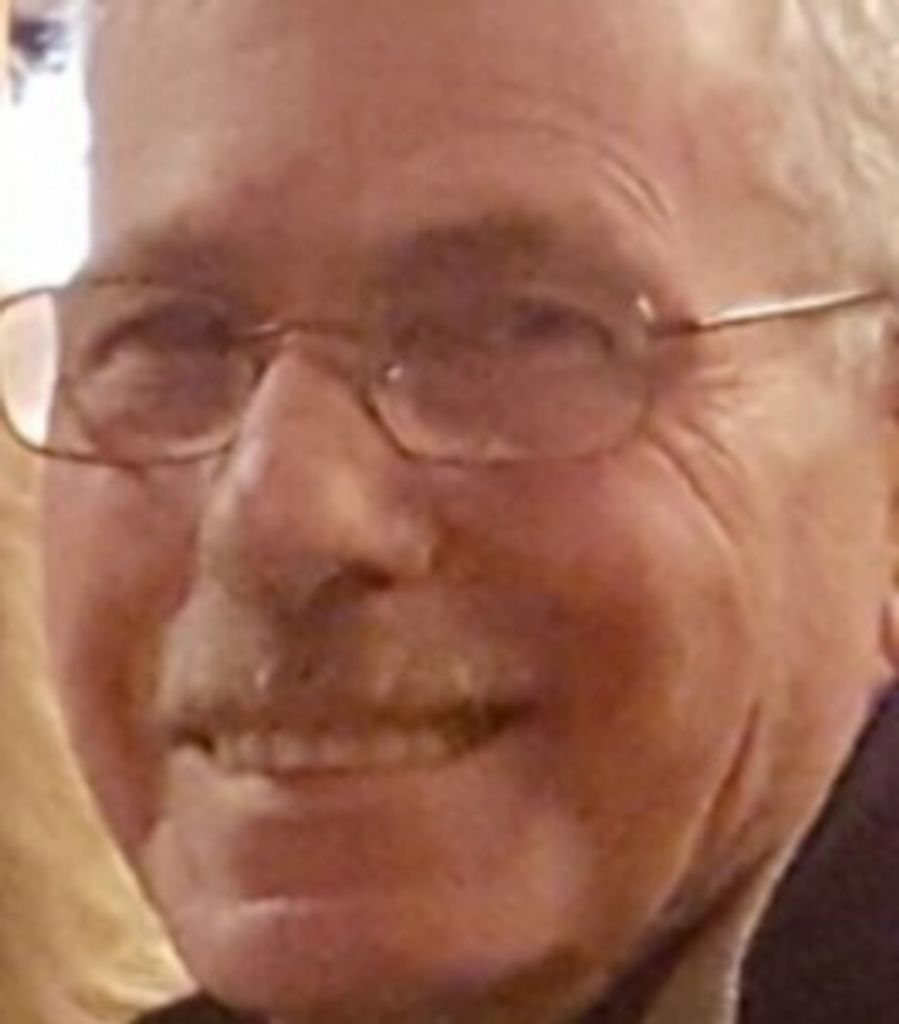 Dennis Villa