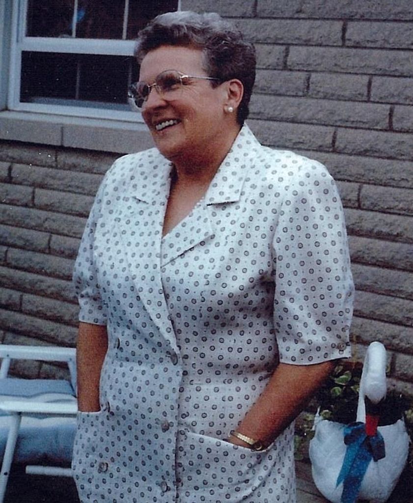 Shirley Darlene Aase