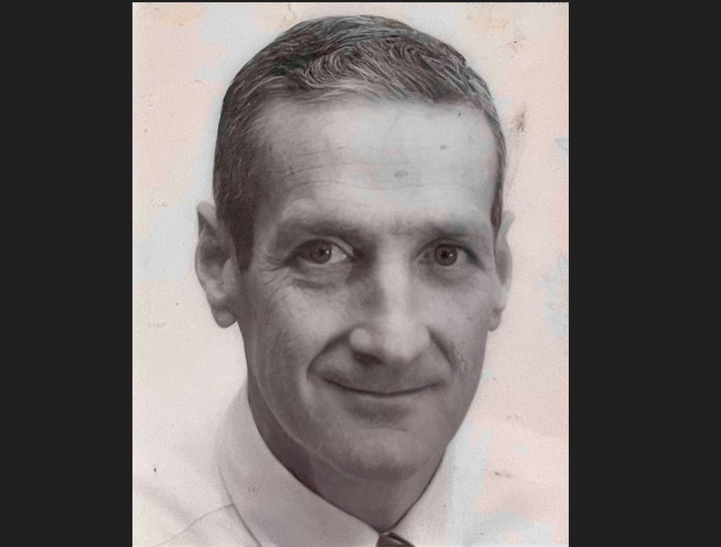 Robert W. Norrdin