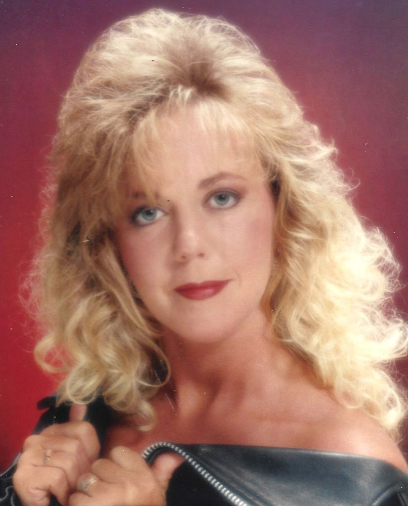 Robin Lea Davis