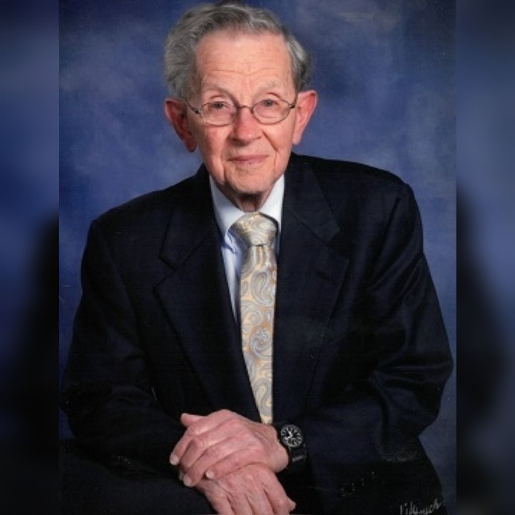 Mr. Holmes Leroy Bauknight, Jr.