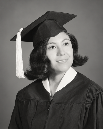 Maria Tapia's obituary image