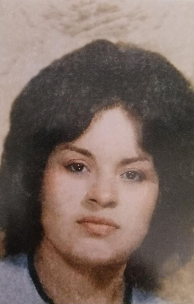 Elba Lagares Profile Photo