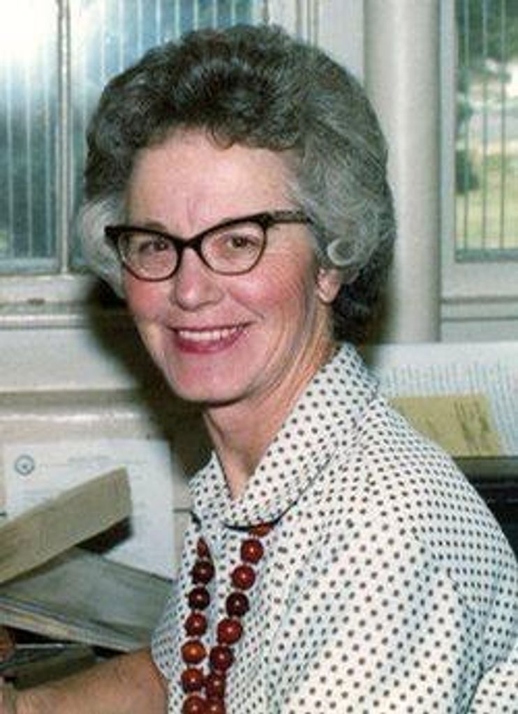 Dorothy Lorane Holman
