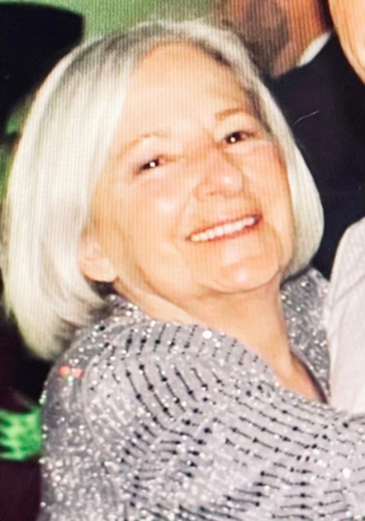 Eileen S Knavel