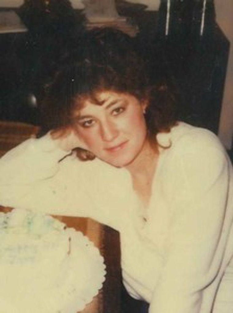 Toni Rene Serrer