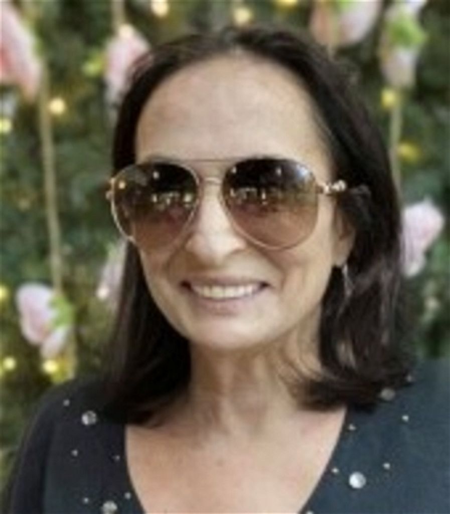 Bella Anouchy Carlock Profile Photo