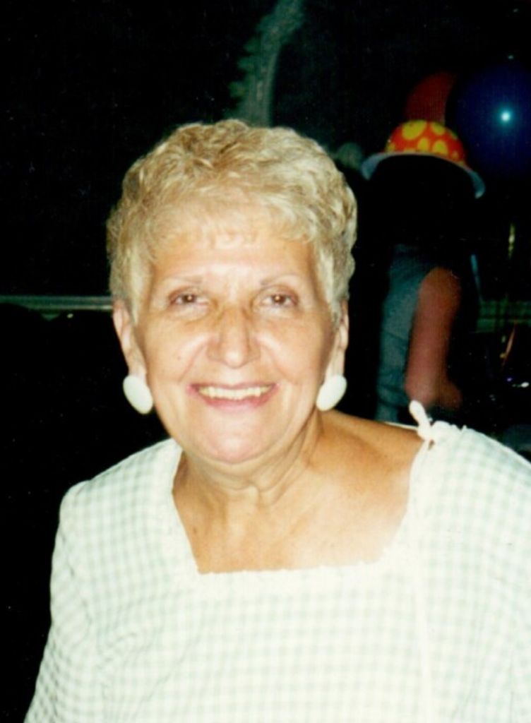 Rose Josephine (Viscusi)  Teti Profile Photo