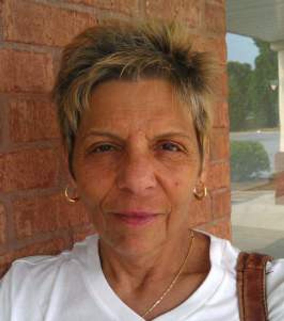 Cindy Jones Profile Photo