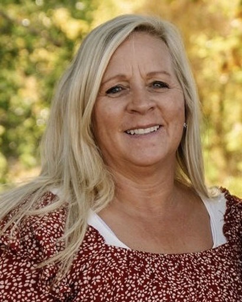 Lesli Ann Wray Profile Photo