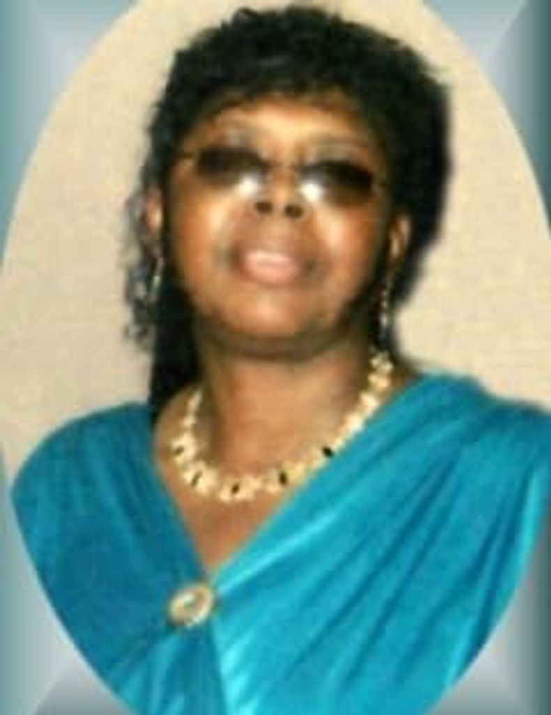 Christine Edwards Profile Photo