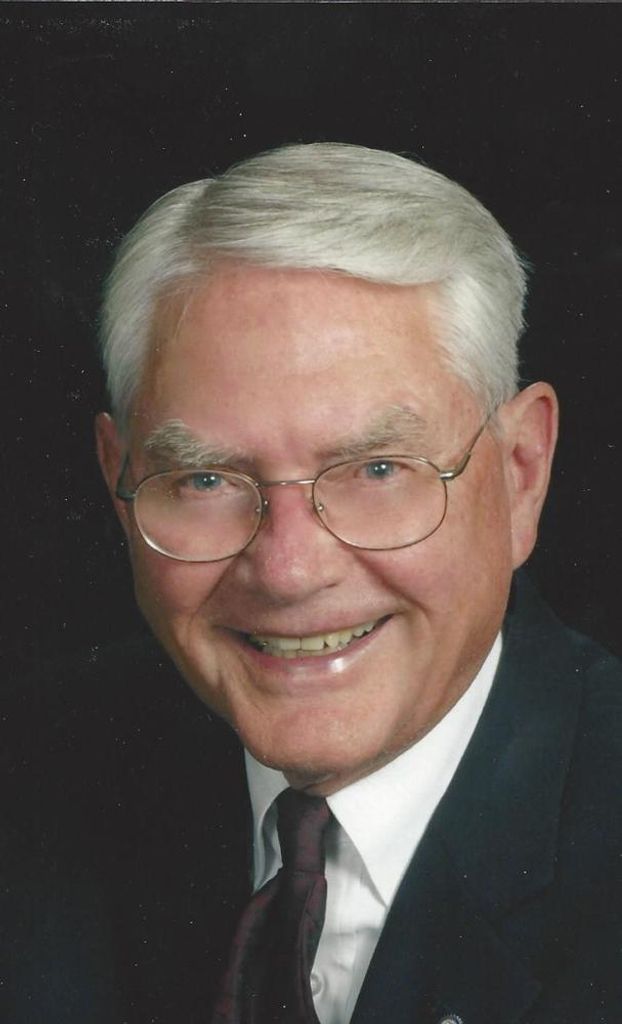 Max  Coppom
