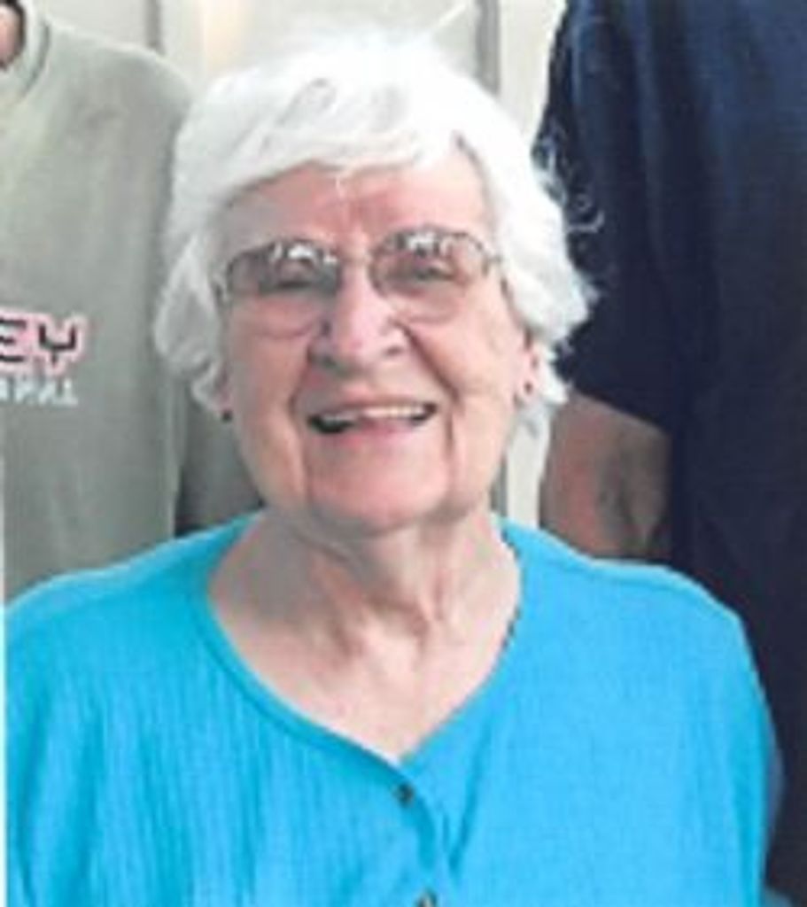 Eva Felkins Profile Photo