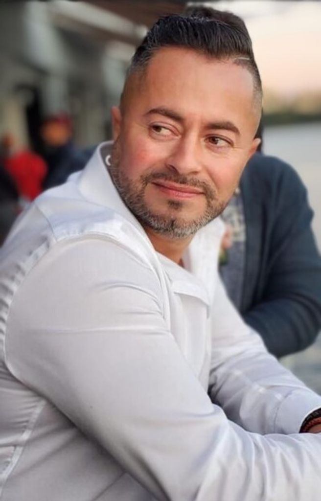 Alejandro Salazar Profile Photo