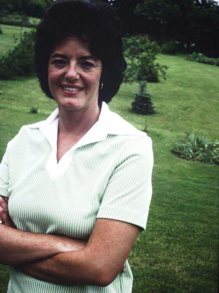 Joanne Niklaus (Niklaus)  Smith
