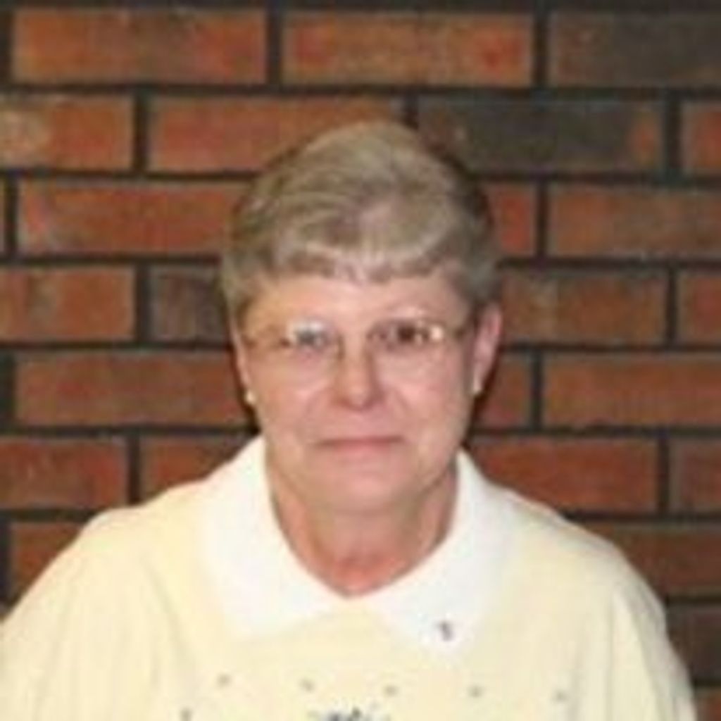 Etta  Jo Smith