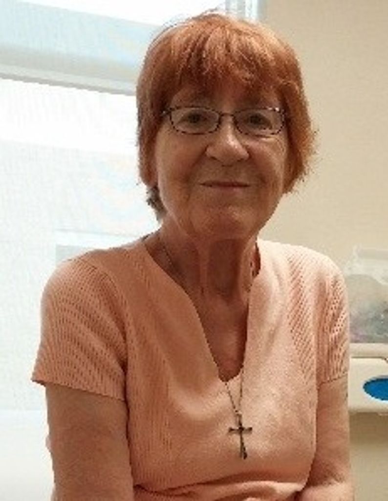 Ms. Helga Anneliese Zengerling