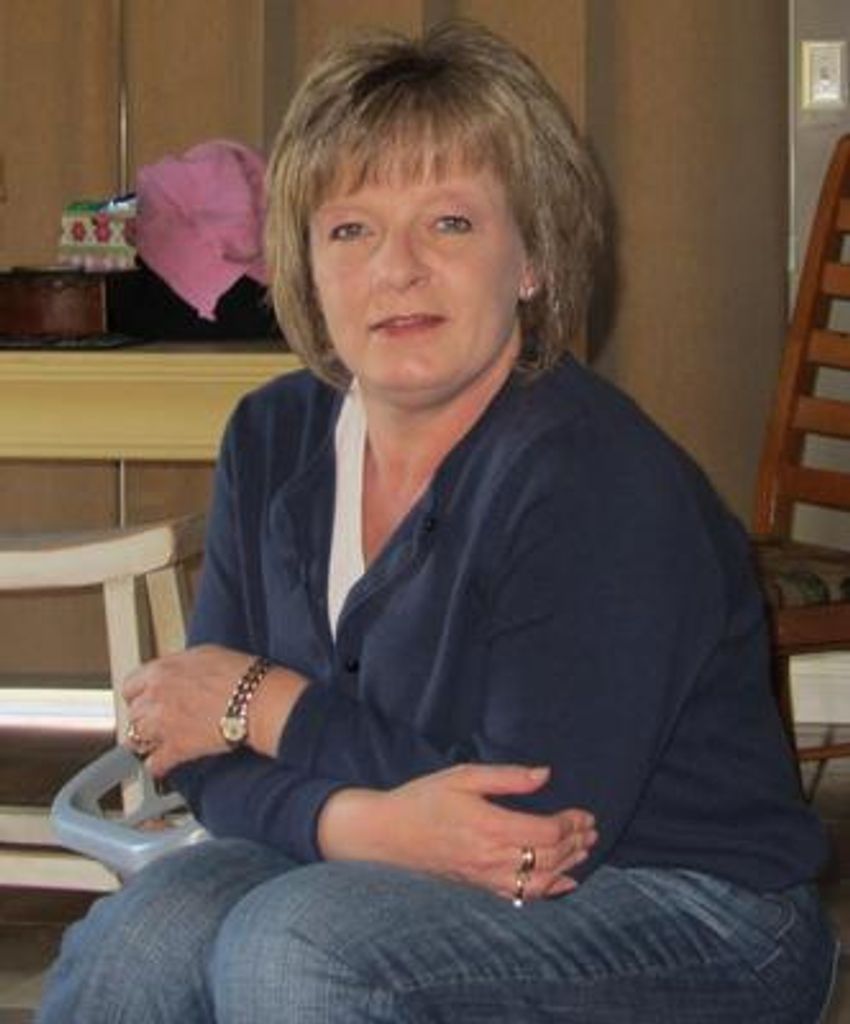 Tina R. Gatschet Profile Photo