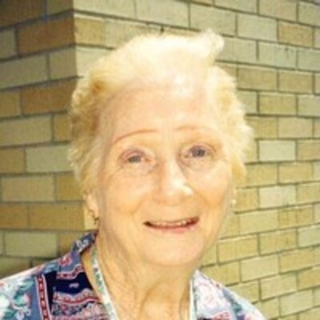 Estelle Smith Profile Photo