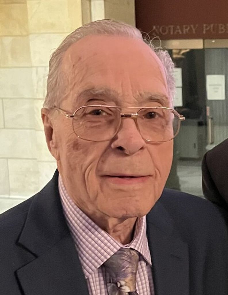 Donald Edwin Hoelzel Profile Photo