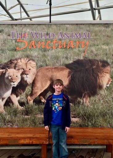 Brayden Parker Schmidt photo gallery thumbnail 88 of 210