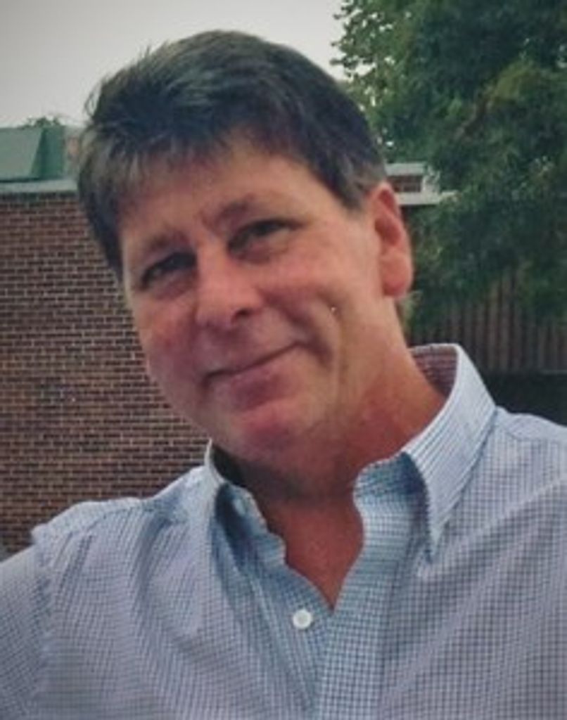 Michael D. Robbins Profile Photo