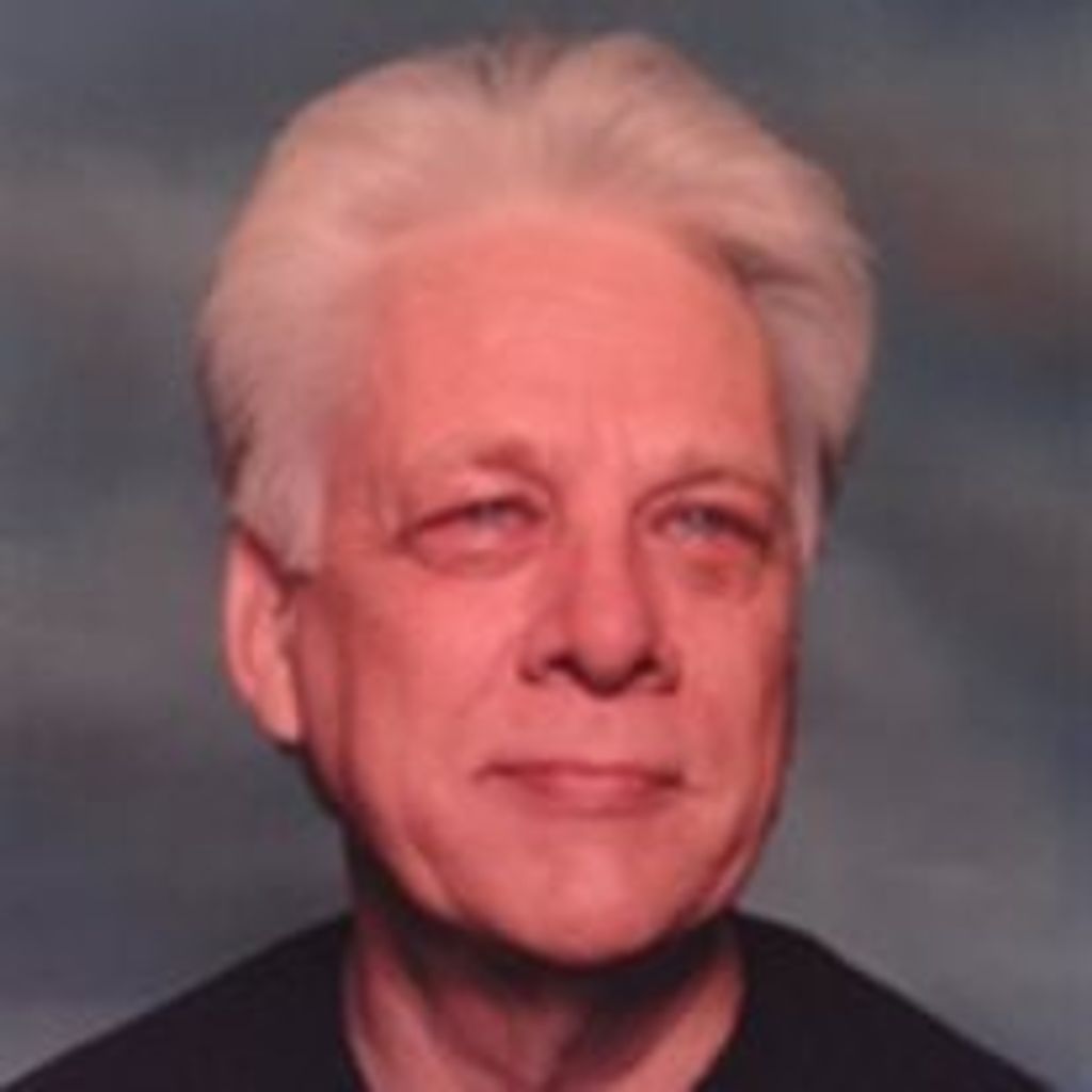 Robert Thomas Schumacher Profile Photo