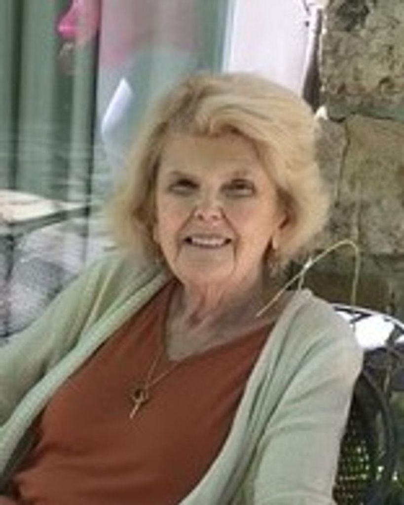 Betsy Higgins Donahue Profile Photo
