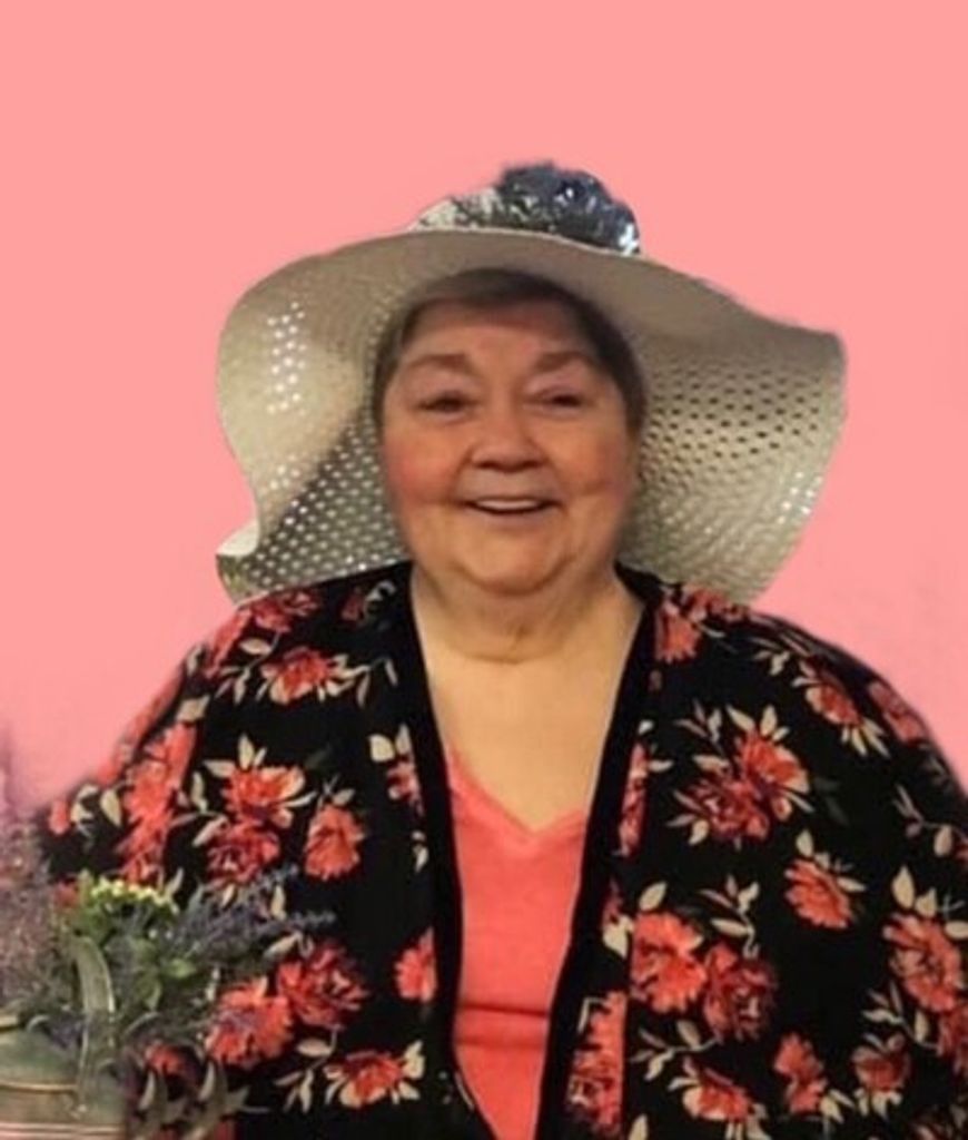 Nellie Lou Bolton Profile Photo