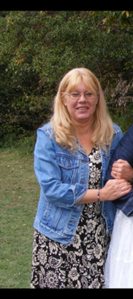 Lisa Renee Snodgrass Profile Photo