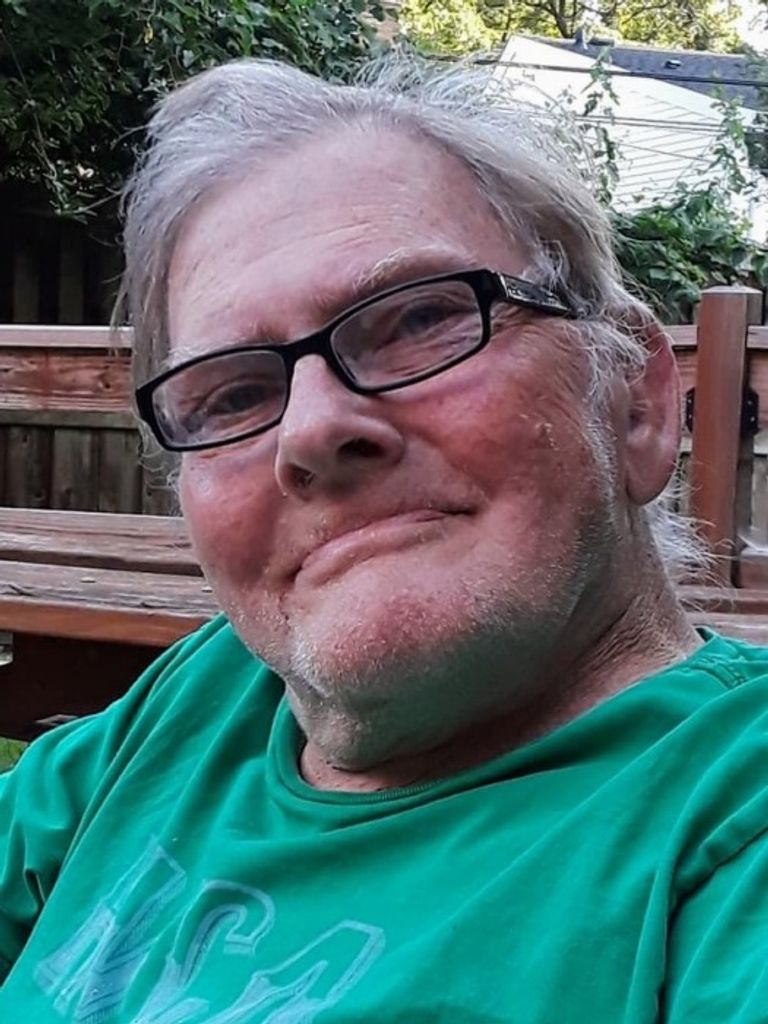 Robert "Bobby" Decorrevont Profile Photo