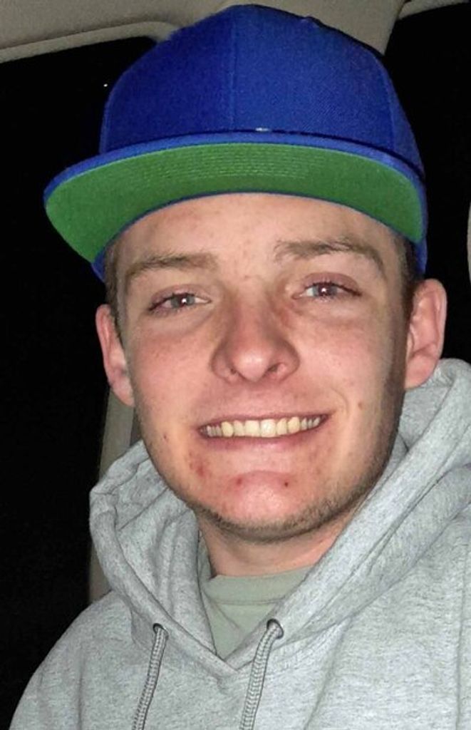 Devin Lee Chadburn Profile Photo