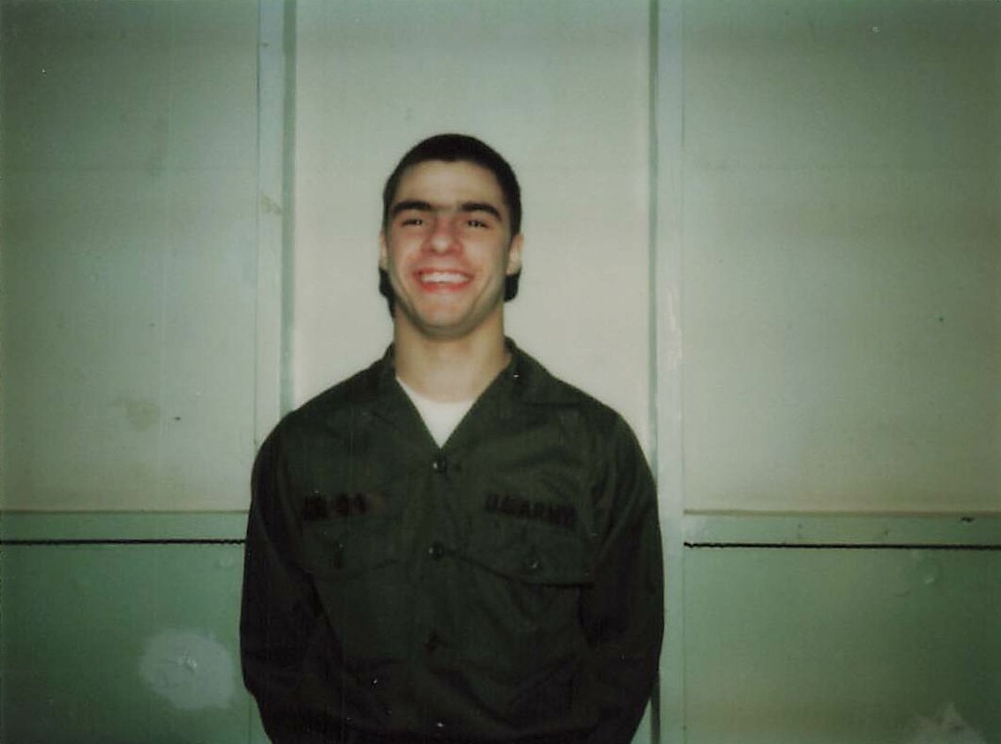 Edward \, image size:2048x1522