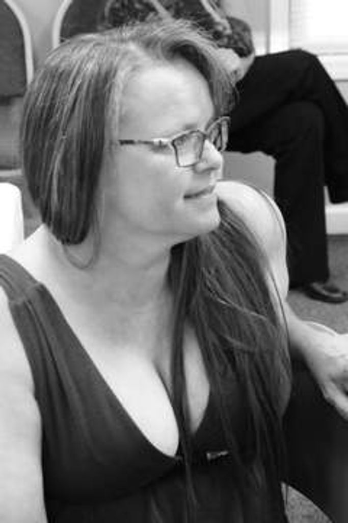 Evelyn (Price)  Mclean